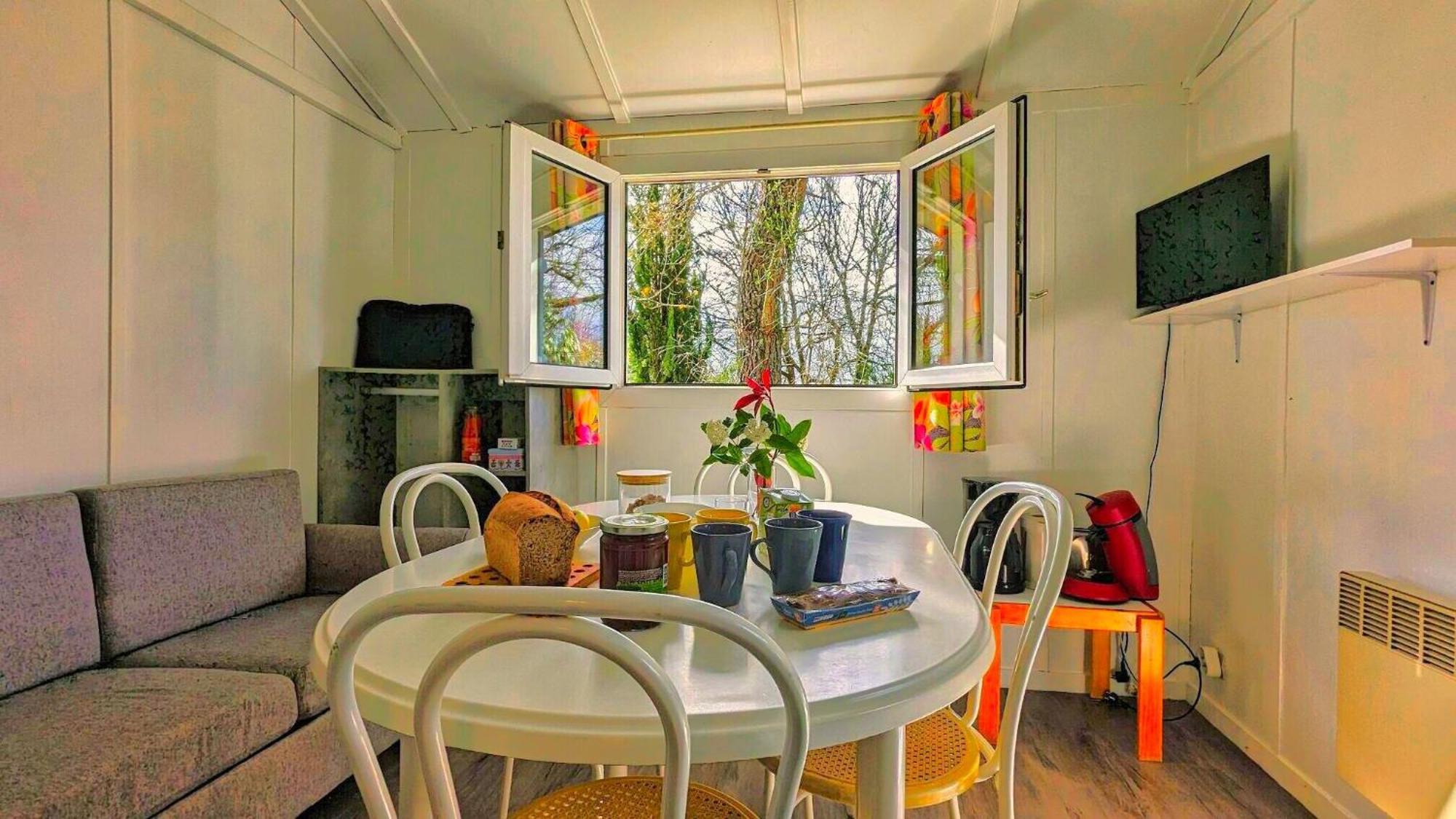 Les Ventoulines Chalet *